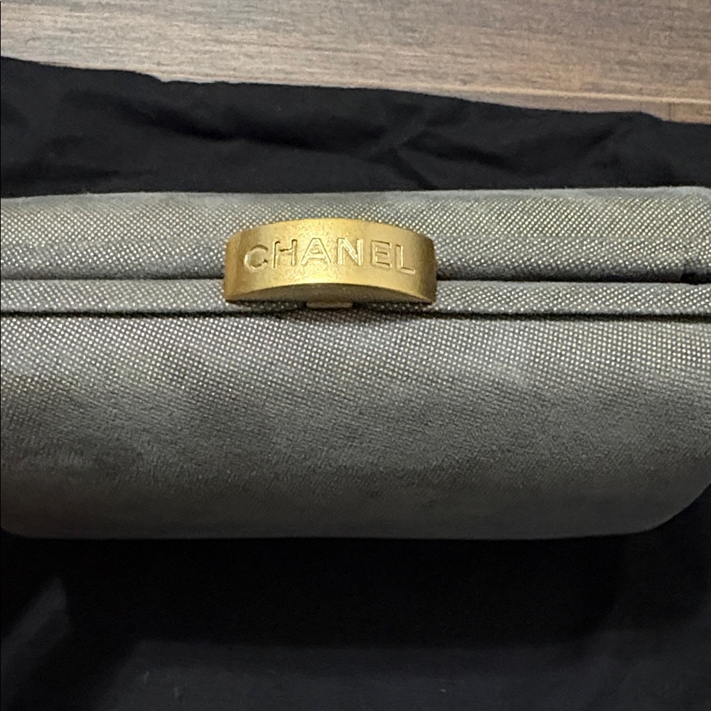 Chanel iridescent box clutch, Excellent condition